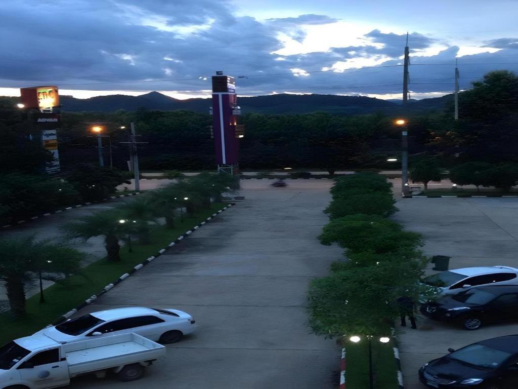 Sirimathani Hotel Loei Eksteriør billede